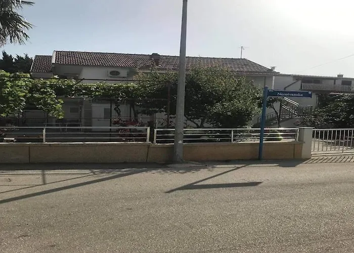 Apartamento Tanja - Two Bedroom With Terrace Vodice